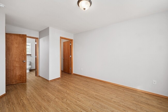 Building Photo - 4413 Carstan Ct