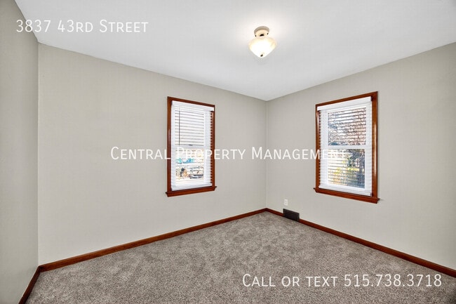 Building Photo - 3837 43rd St