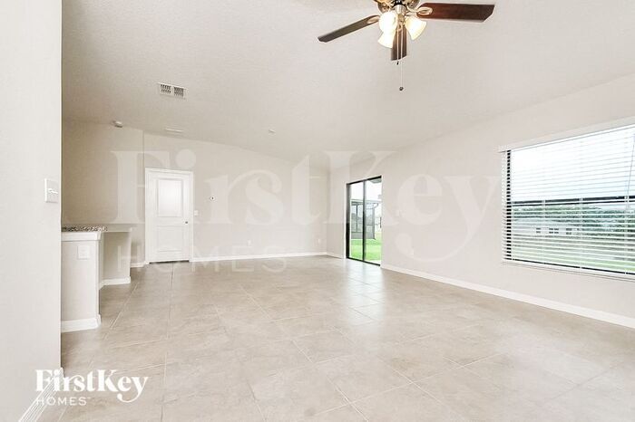 Building Photo - 10104 Rose Petal Pl