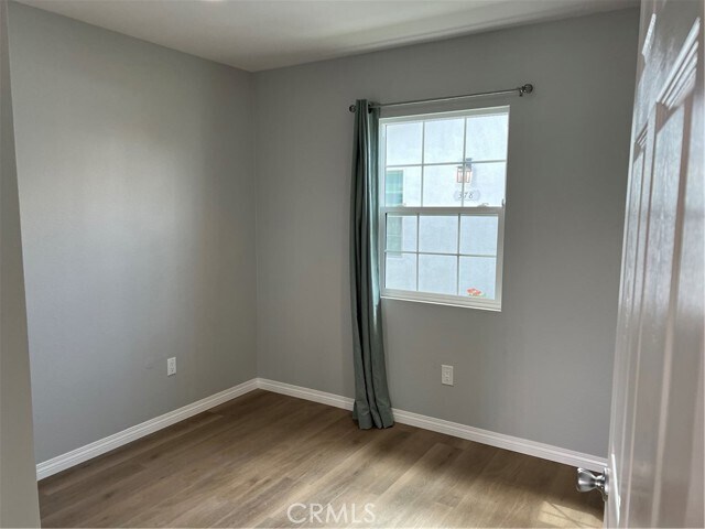 Building Photo - 376 N Lime St