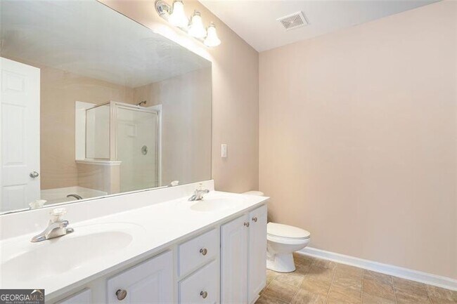 Building Photo - 804 Arbor Gate Ln