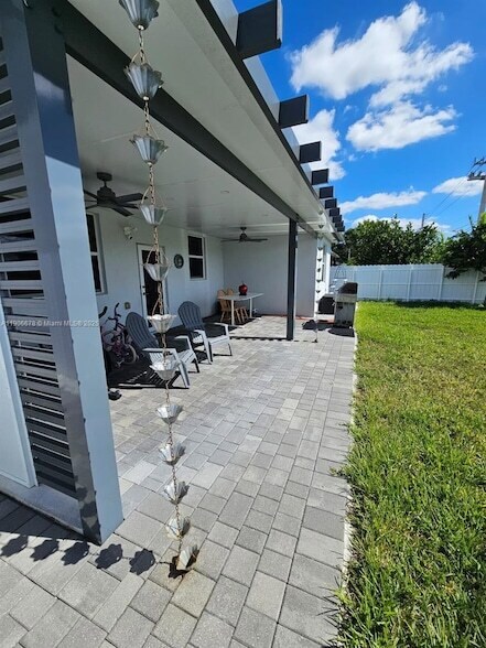 Building Photo - 12736 SW 215th Terrace