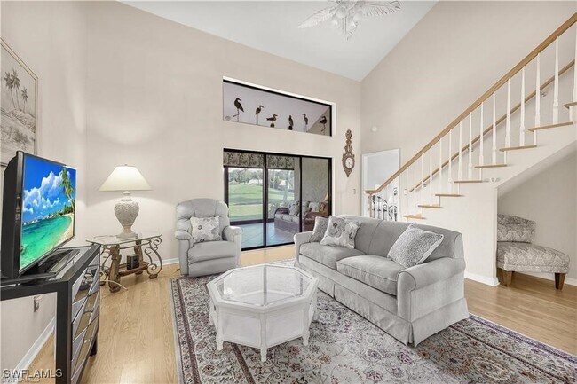 Building Photo - 205 Deerwood Cir