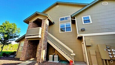 Building Photo - Fantastic Condo 2 Bed 2 Bath with Attached...