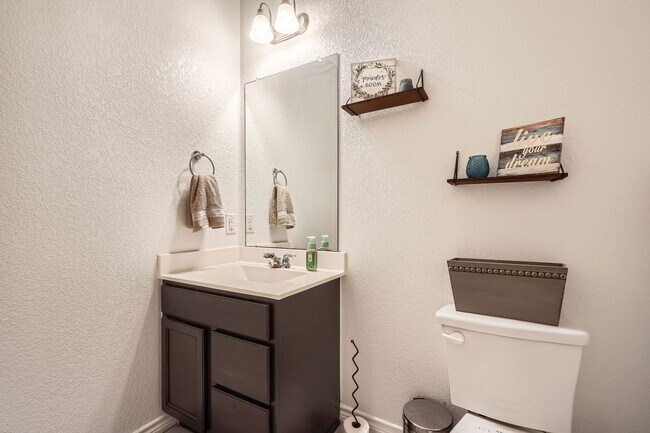 Building Photo - First time rental!
