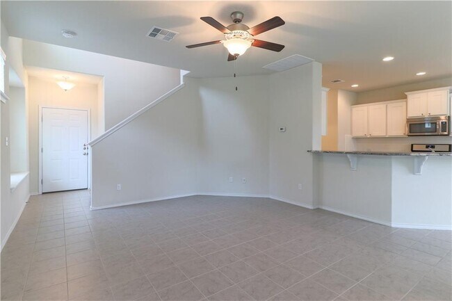 Building Photo - 121 Palestine Cove