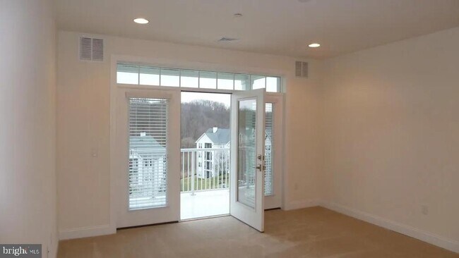 Building Photo - 131 Gilpin Dr