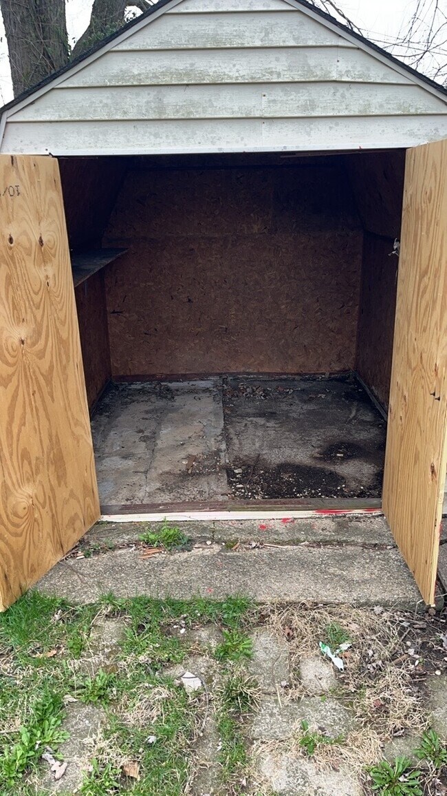 Building Photo - 1460 Kipling Dr