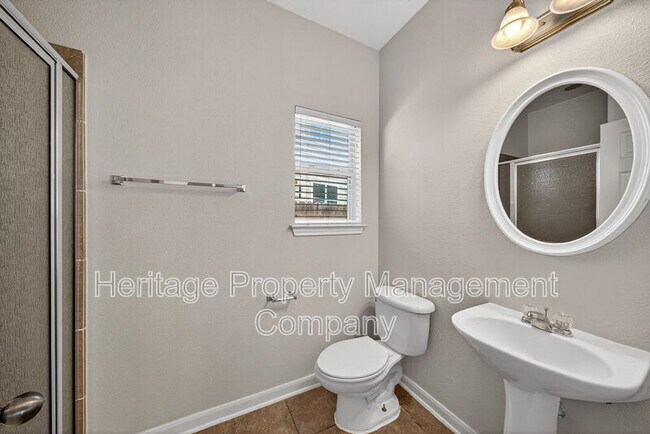Building Photo - 606 Horn Run