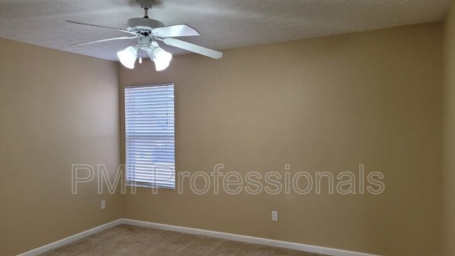 Building Photo - 3368 Mountain Maple Ct