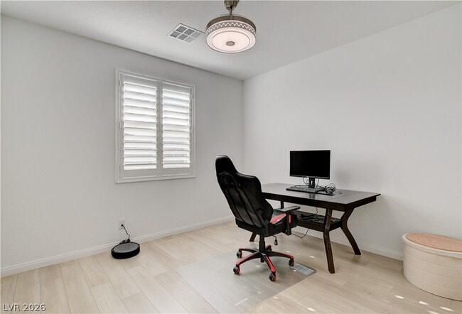 Building Photo - 10276 Thurso Ave