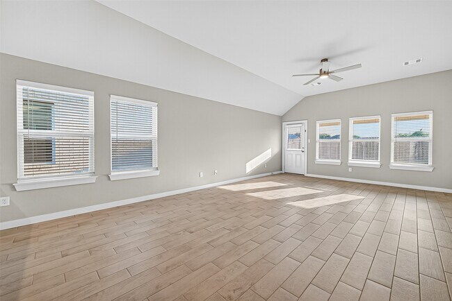 Building Photo - 15135 Timberson Rdg Ln