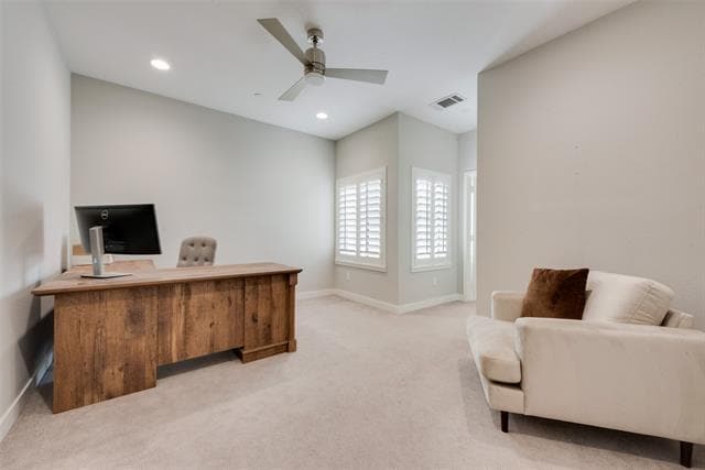 Building Photo - 2107 Bennett Ave