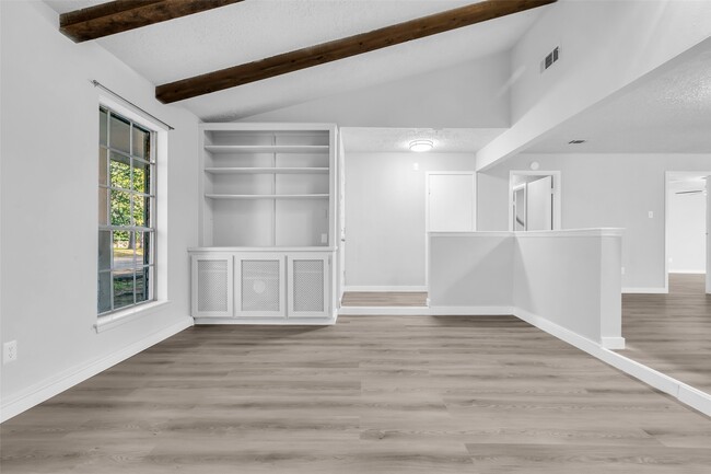 Building Photo - 11829 S Red Cedar Cir