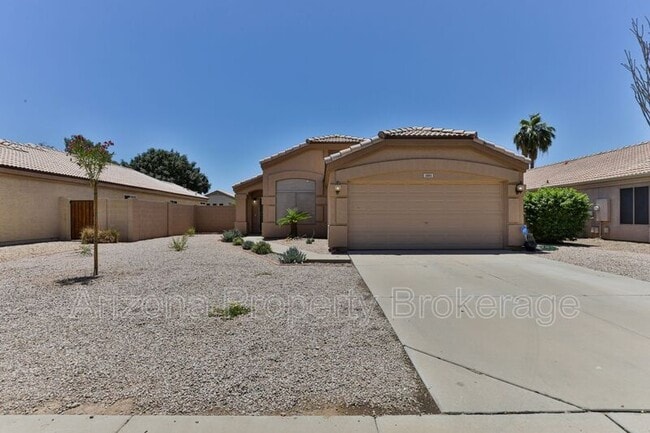 Building Photo - 1885 E Palomino Dr