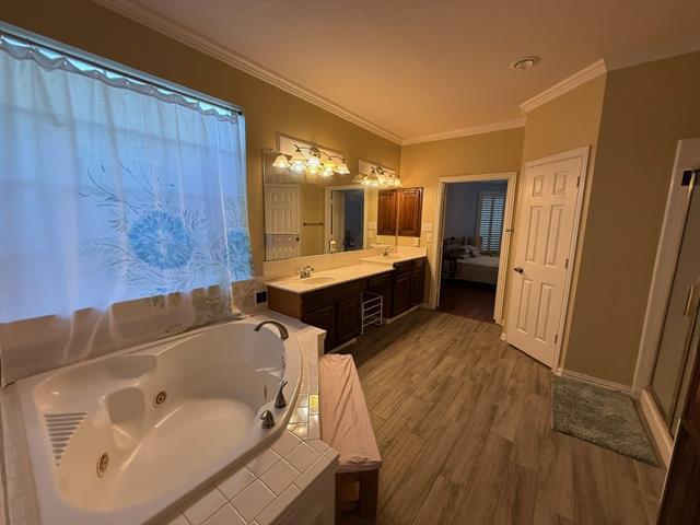 Building Photo - 9724 Wolf Creek Dr