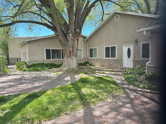 Building Photo - 515 W 100 S