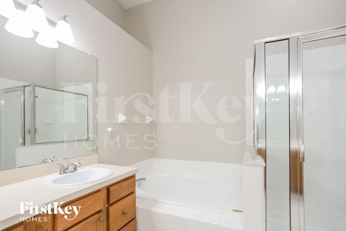 Building Photo - 13130 Early Run Ln
