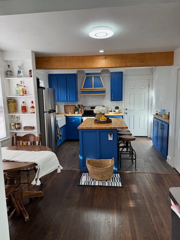 Building Photo - 2108 27th St