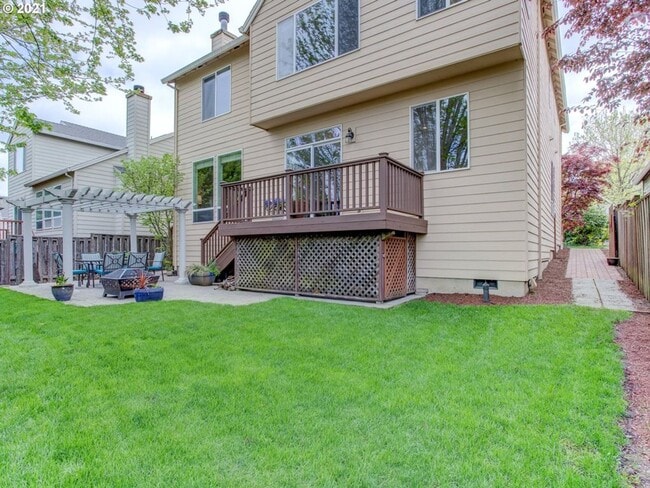 Building Photo - Sought after Remington 4bed 2.5bath with Lots of Yard Space!