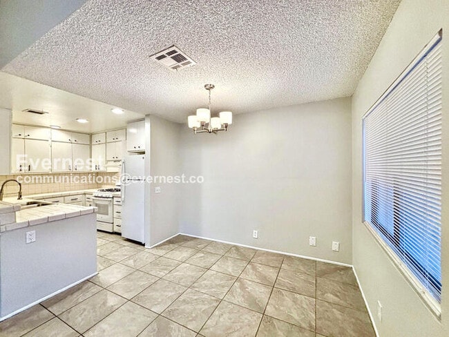 Building Photo - 33892 Sky Blue Water Trl