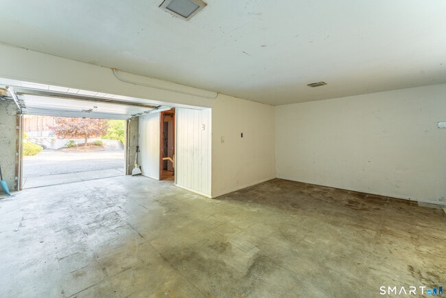 Building Photo - 1538 CT-12