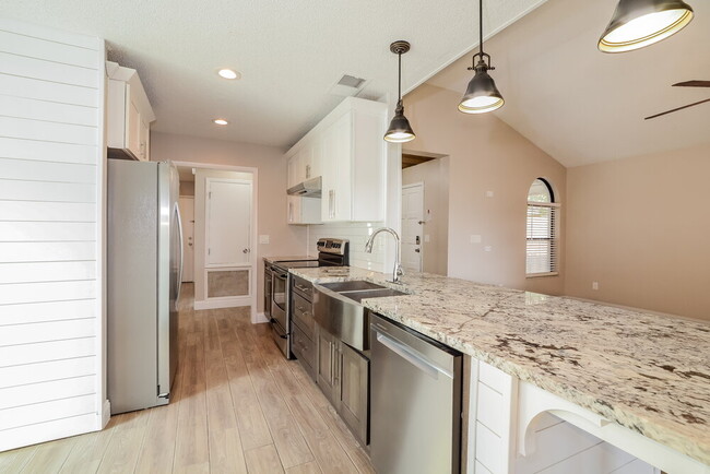 Building Photo - 3510 Buffam Pl