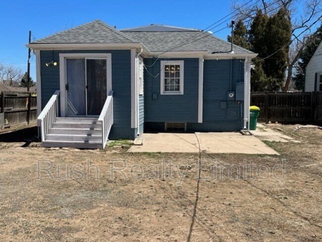 Building Photo - 3703 S Sherman St