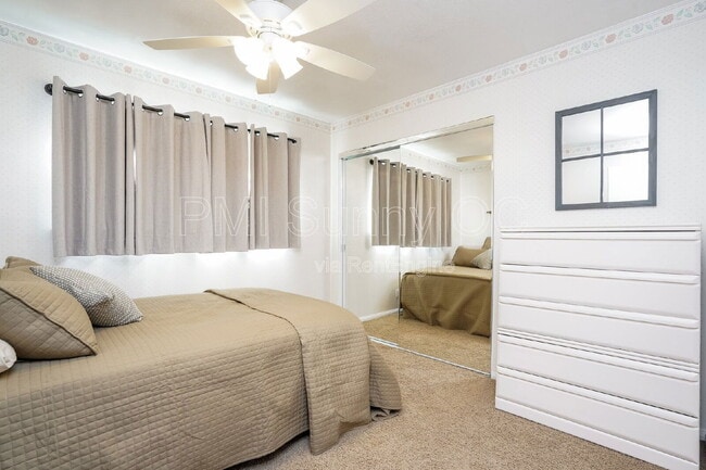 Building Photo - 9379 Esther St