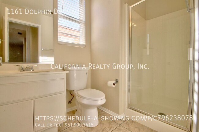 Building Photo - 1161 Dolphin Dr