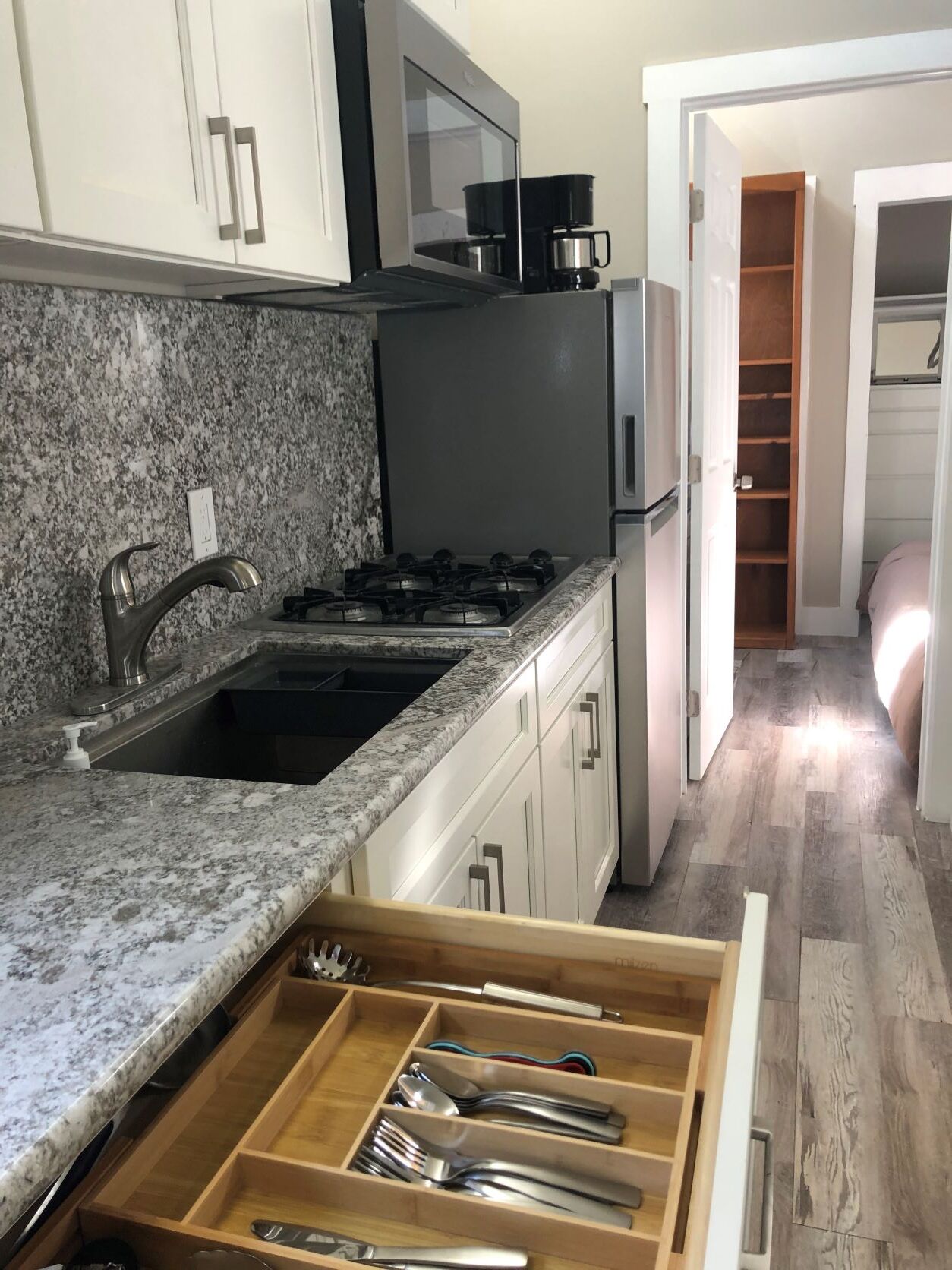 Building Photo - 1321 Court St