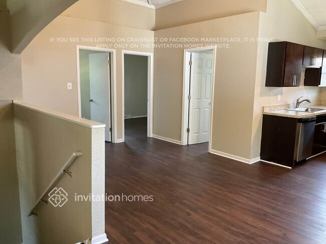 Building Photo - 16405 George Dr