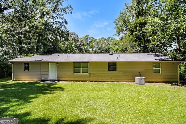 Building Photo - 2607 Foxwood Pl