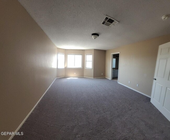 Building Photo - 3824 Tierra Zafiro Dr