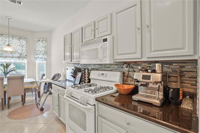 Building Photo - 3999 Whistlewood Cir