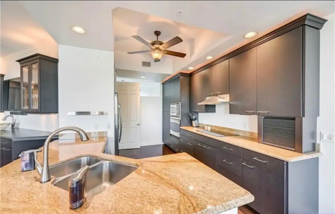 Kitchen - 705 10th St S