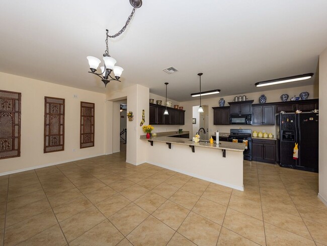 Building Photo - Furnished pool home for rent!