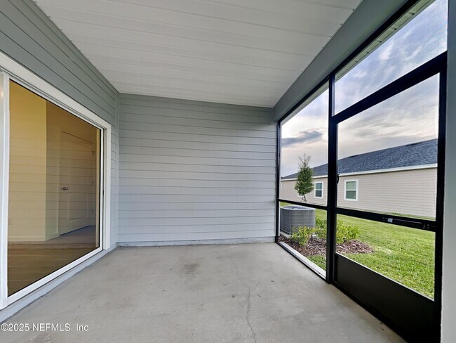 Building Photo - 9005 Latigo Ln