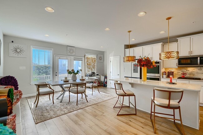 Building Photo - 1324 Ricketts Rd