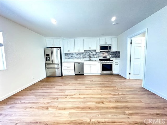 Primary Photo - 1752 W 245th St