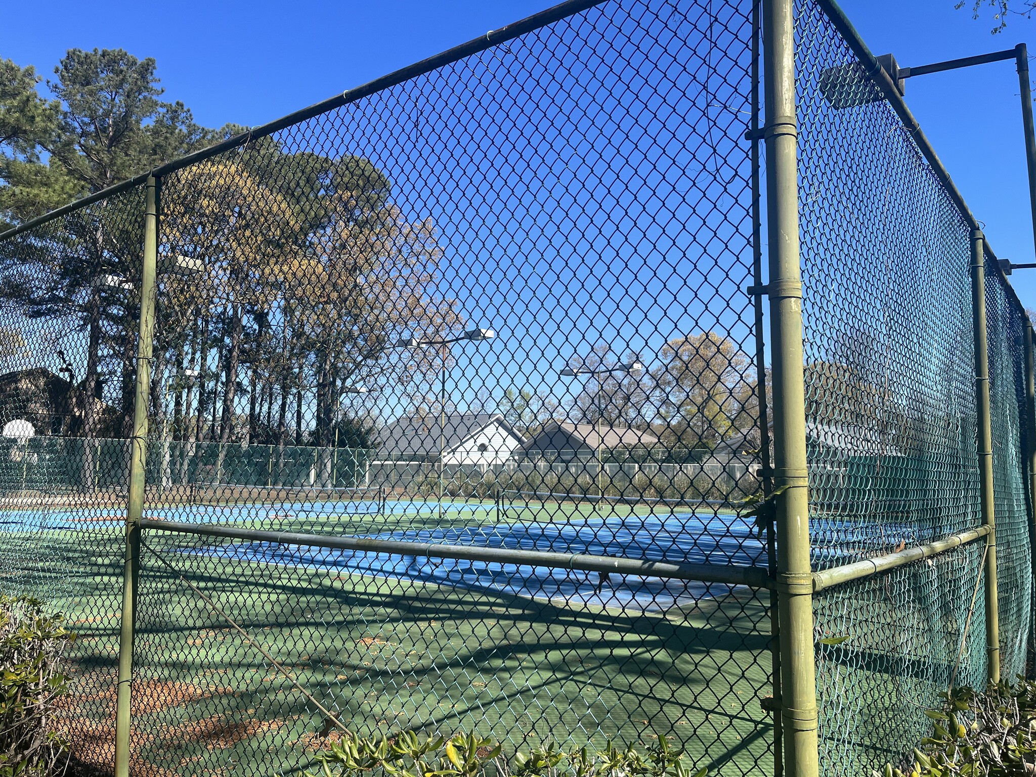 Tennis courts that can be lit at night! - 830 44th Ave N