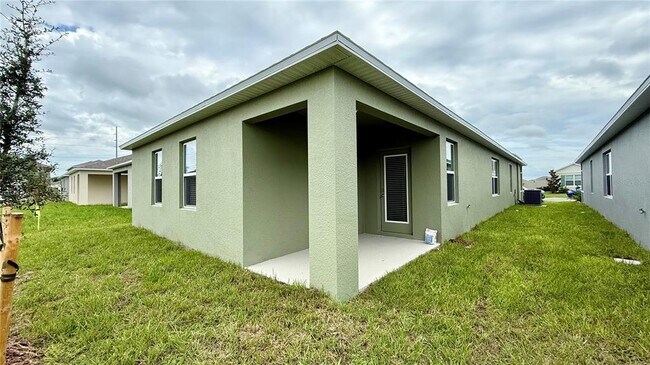 Building Photo - 3314 Pine Lily Ave
