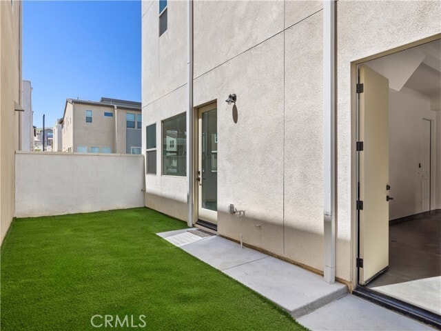 Building Photo - 27448 Pioneer Ct