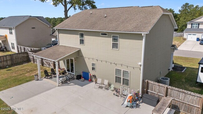 Building Photo - 157 Old Blossom Ct