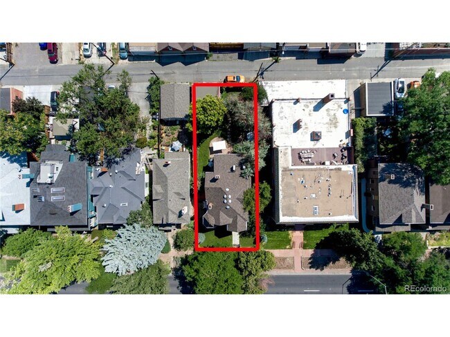 Building Photo - 1330 York St