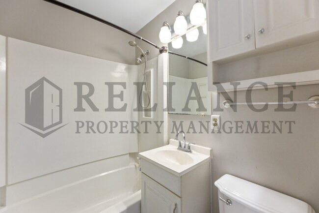 Building Photo - 1334 S Dodge Ave