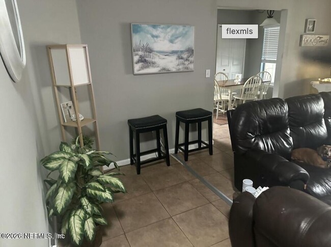 Building Photo - 382 Naugatuck Dr