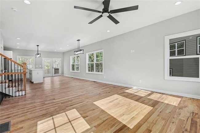 Building Photo - 3185 Tackett Rd