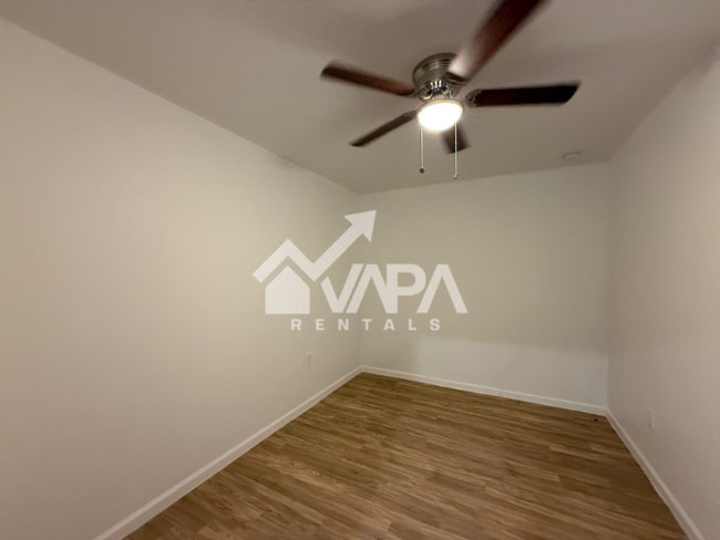 Building Photo - 7626 Glen Mont Dr