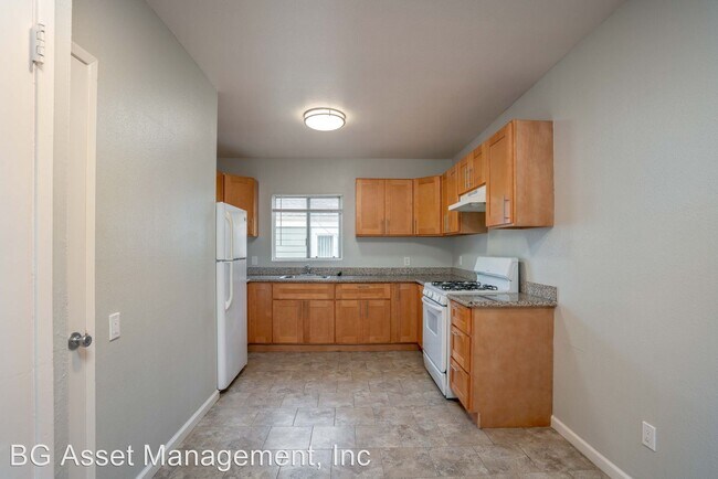 Building Photo - 1525 Alcatraz Ave